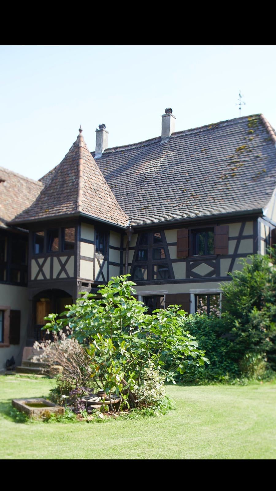 Façade alsacienne à colombages restaurée